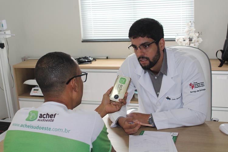 Brumado: Centro Médico São Gabriel foca na saúde e bem-estar sexual com o urologista Luan Queiroz
