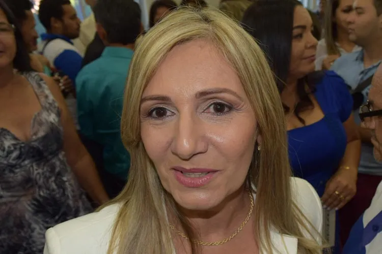 Câmara rejeita contas da ex-prefeita de Malhada de Pedras referente ao exercício de 2019