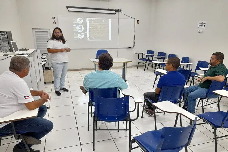 Brumado: Representantes culturais recebem formação para edital da Lei Paulo Gustavo
