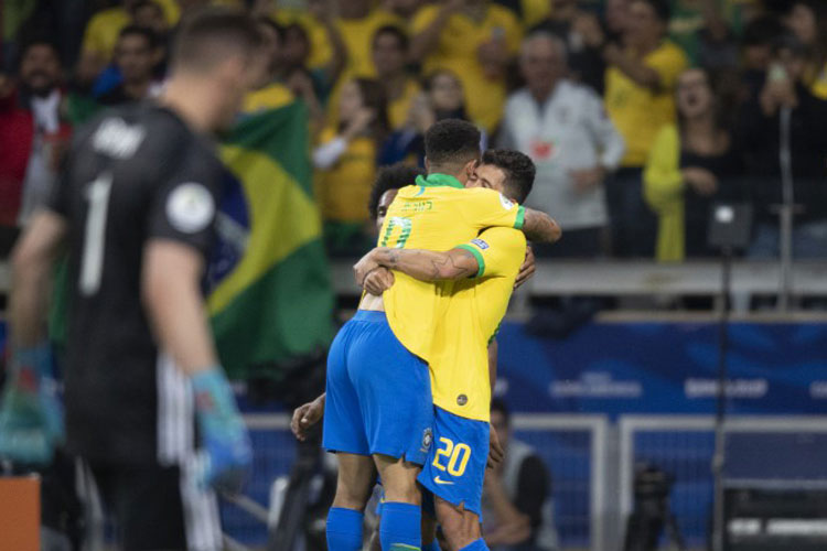 Com gols de Gabriel Jesus e Firmino, Brasil vence Argentina e vai à final da Copa América