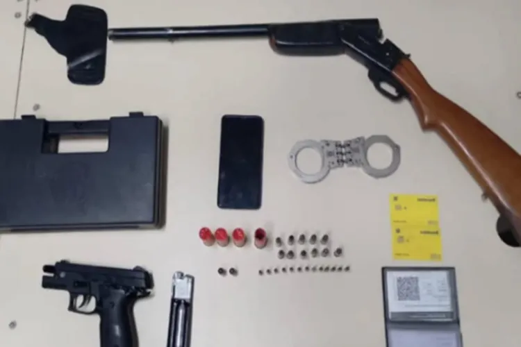 PM prende homem por posse ilegal de arma de fogo, agiotagem e ameaça em Urandi