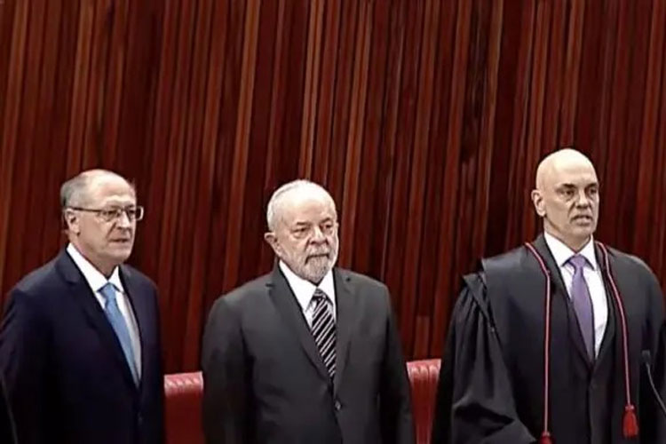 Lula e Alckmin são diplomados no TSE