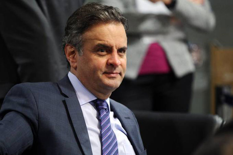 Conselho de Ética arquiva pedido de cassação contra Aécio Neves