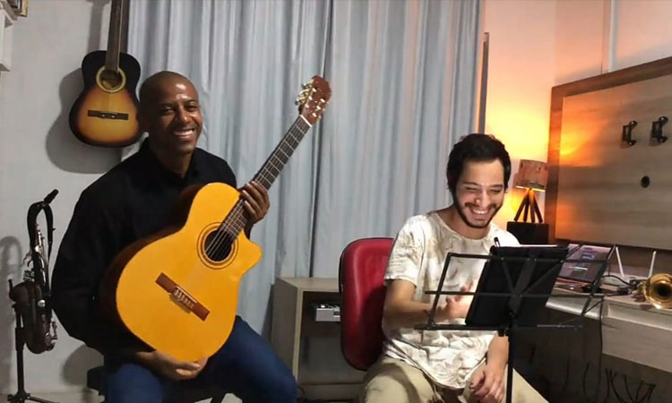 Músico brumadense Chiquinho Amorim é premiado no Festival online Varanda dos Festivaleiros
