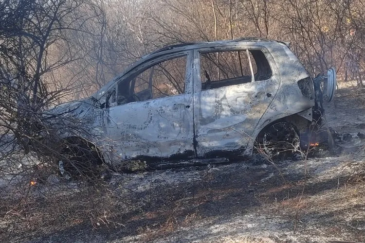 Veículo explode e pega fogo após acidente na zona rural de Brumado