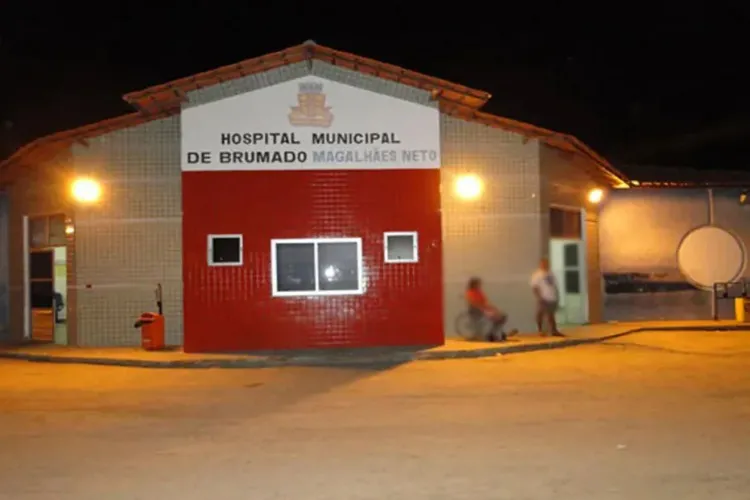 Homem é alvejado na frente de sua casa em Brumado