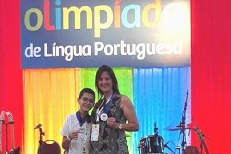 Brumado: Aluno da Escola Clarice Morais conquista medalha de prata na Olimpíada de Língua Portuguesa