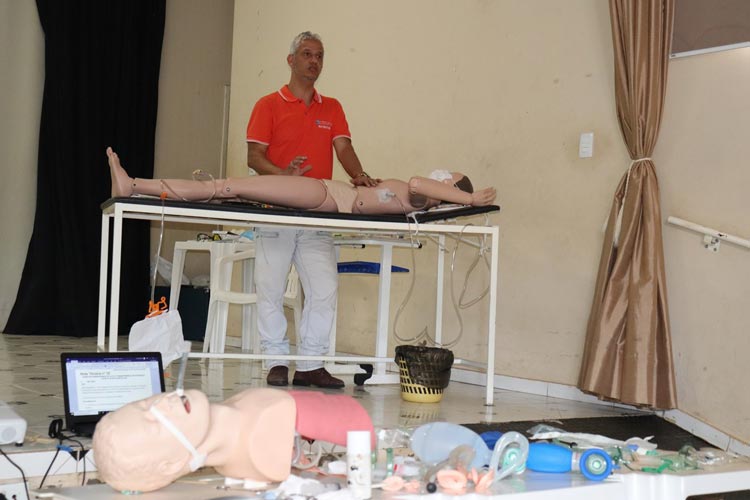 Governo de Caculé oferece curso de capacitação para os profissionais de saúde