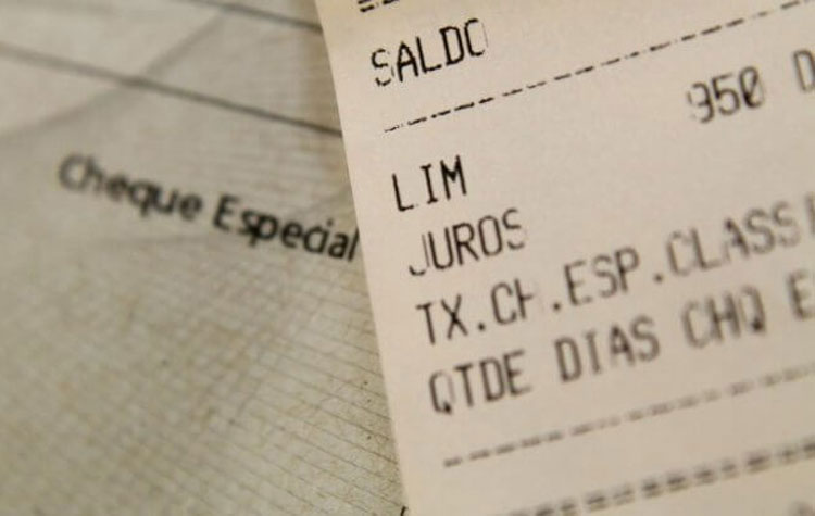 Começam a valer hoje mudanças nas regras do cheque especial