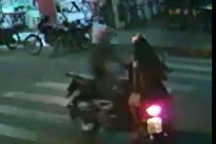 Acidente entre motos é registrado na Avenida Otávio Mangabeira em Brumado
