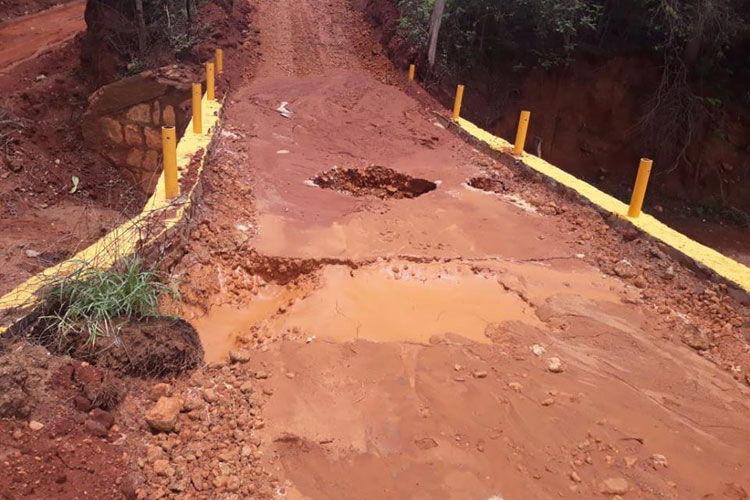 Ponte recém-construída na zona rural de Caetité põe em risco a vida de condutores