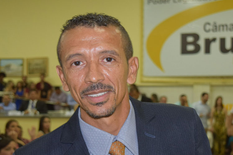 Eleições 2018: Vereador de oposição declara apoio a Márcio Moreira em Brumado