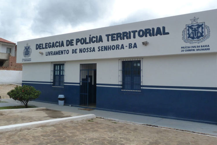 Foragido por crime de estupro é preso na zona rural da cidade de Rio de Contas