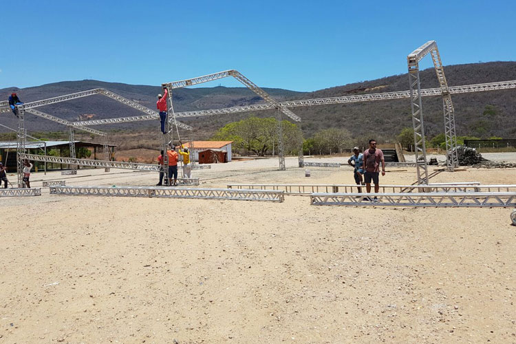 Arena Safadão: Mega Estrutura começou a ser montada em Brumado