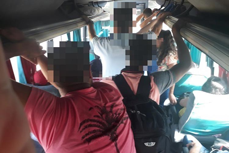 Livramento de Nossa Senhora: Passageiros denunciam superlotação em ônibus da Viação Novo Horizonte