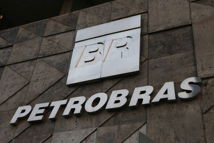 Petrobras recebe R$ 654 milhões recuperados pela Lava Jato