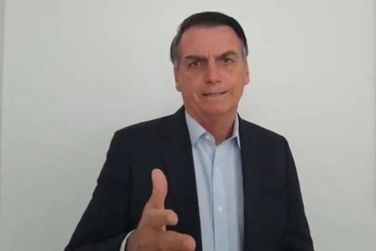 Jair Bolsonaro nega a criação de novo imposto para igrejas