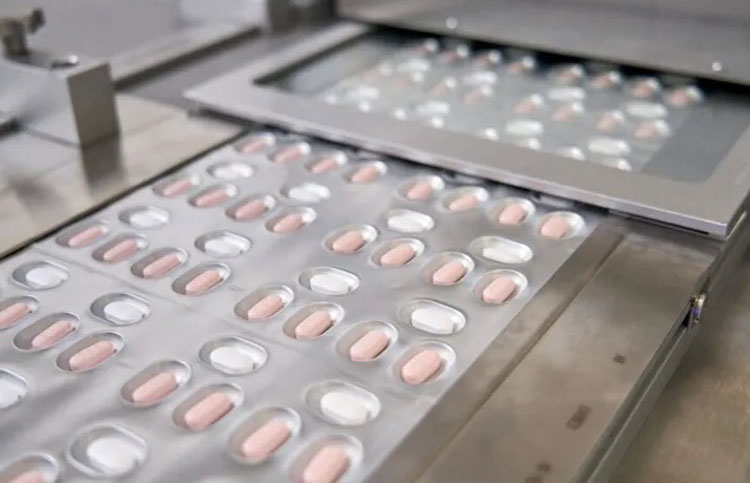 Agência americana aprova uso de pílula da Pfizer contra Covid-19