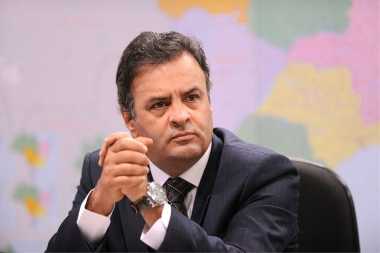 Ministro do STF nega prisão e autoriza volta de Aécio Neves ao Senado