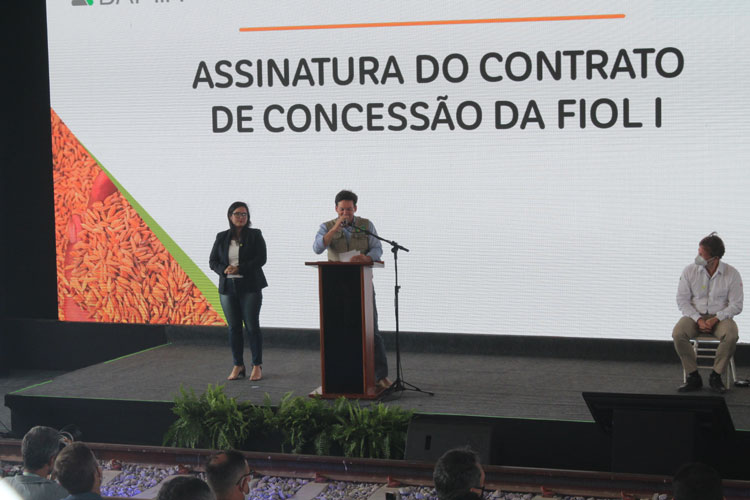 Caetité ganhará área de transbordo da Fiol e anel rodoviário, garante ministro João Roma