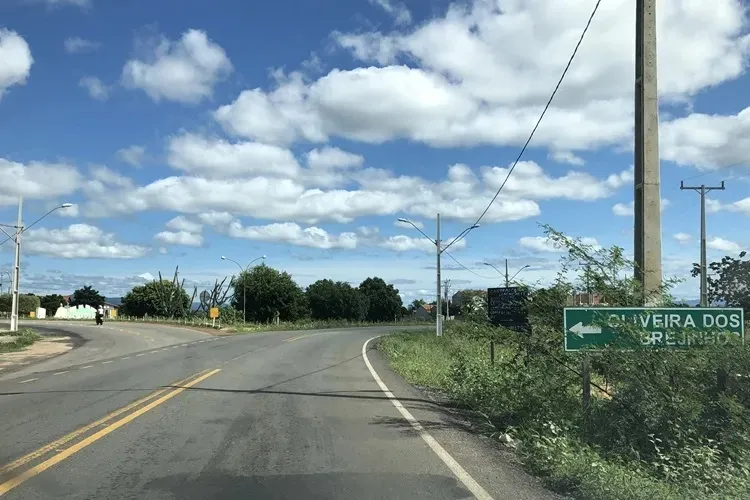 Mulher é brutalmente espancada por namorado após festa em Oliveira dos Brejinhos