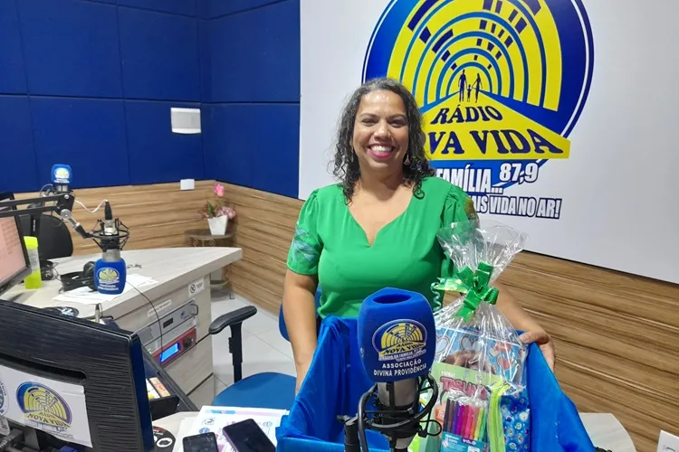 Nova Vida FM lança campanha de doação de material escolar em Brumado