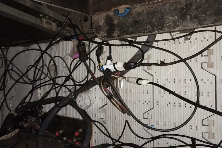 Caetité: Sobrecarga de energia provocou falhas na iluminação em show de Thiago Aquino