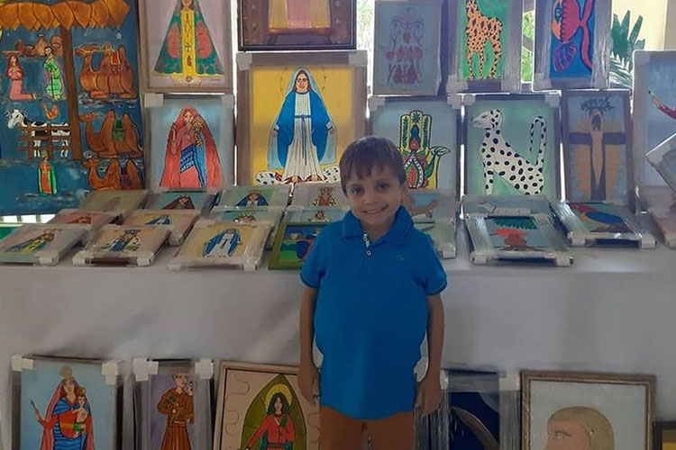 Guanambi: Garoto de 13 anos que pintava quadro para custear tratamento morre por Covid-19
