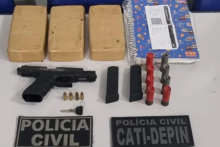 Mulher é presa com três quilos de crack e pistola no norte da Bahia