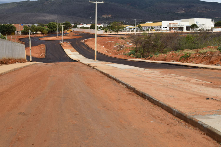 Protestos na refinaria da Petrobras em Camaçari afetam andamento de obras em Brumado