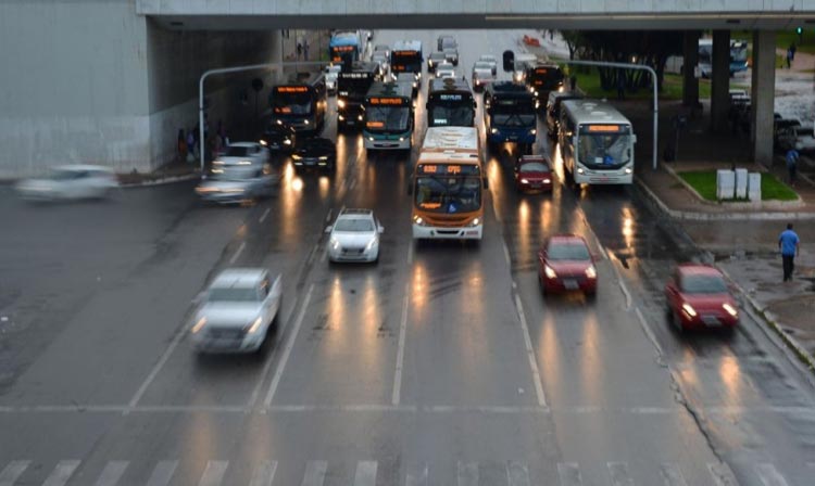 Câmara dos Deputados aumenta validade da CNH para 10 anos