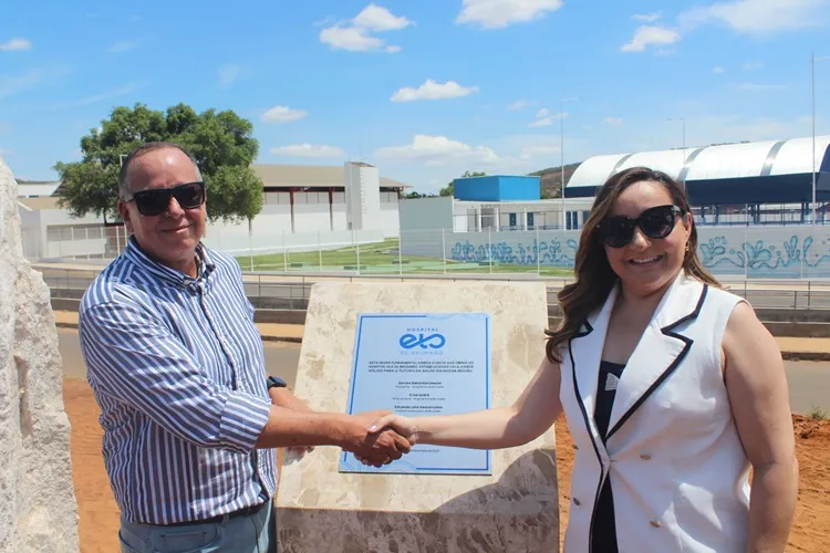 Lançada pedra fundamental para construção do Hospital Elo de Brumado