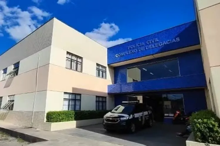 Feira de Santana: Inspetora da PRF é presa em flagrante suspeita de injúria racial