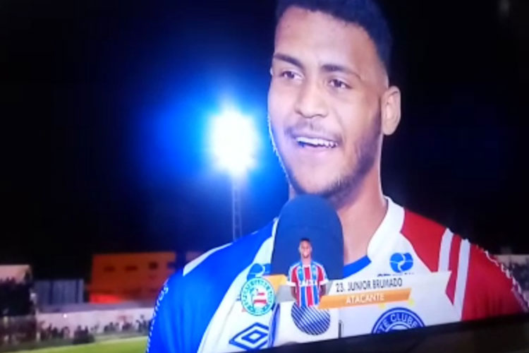 Júnior Brumado desencanta e marca primeiro gol como profissional do Bahia