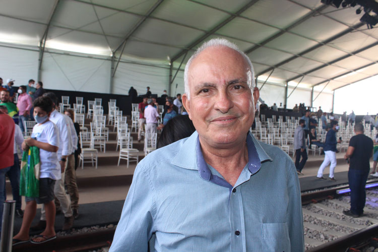 Aliado de Rui Costa, prefeito de Tanhaçu exalta presença de Bolsonaro na cidade