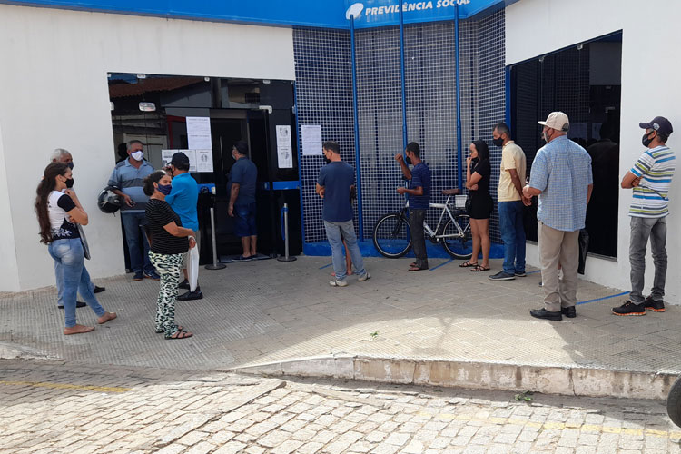 Greve dos servidores do INSS da Bahia completa 30 dias sem perspectiva de acerto