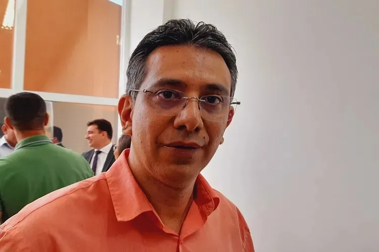 Prefeito volta a fazer alerta de risco diante do longo período de estiagem em Paramirim
