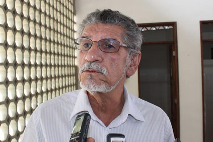 Câmara de Vitória da Conquista recebe pedido de impeachment do prefeito Herzem Gusmão