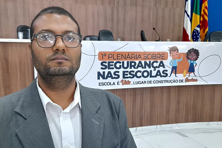 Brumado: 'Prefeitura omissa', diz advogado sobre ausência em plenária de segurança nas escolas