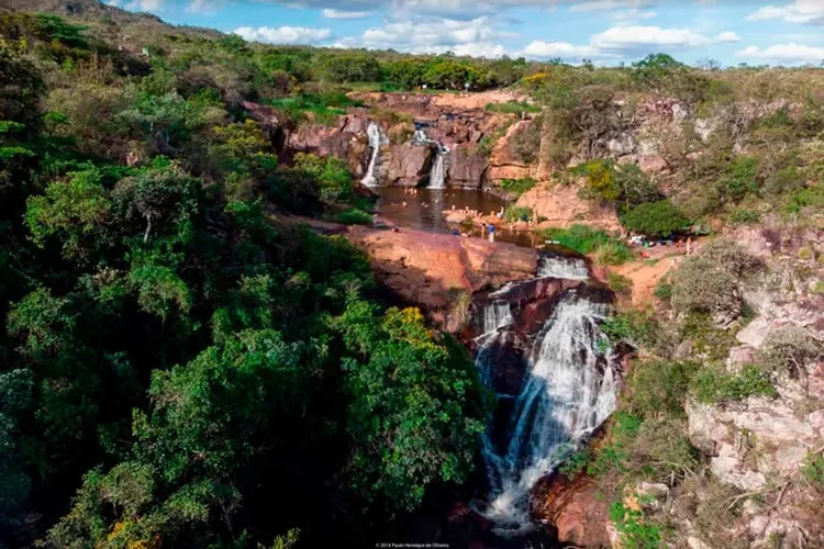 Cantor cai de uma altura de 15 metros na Cachoeira do Fraga em Rio de Contas