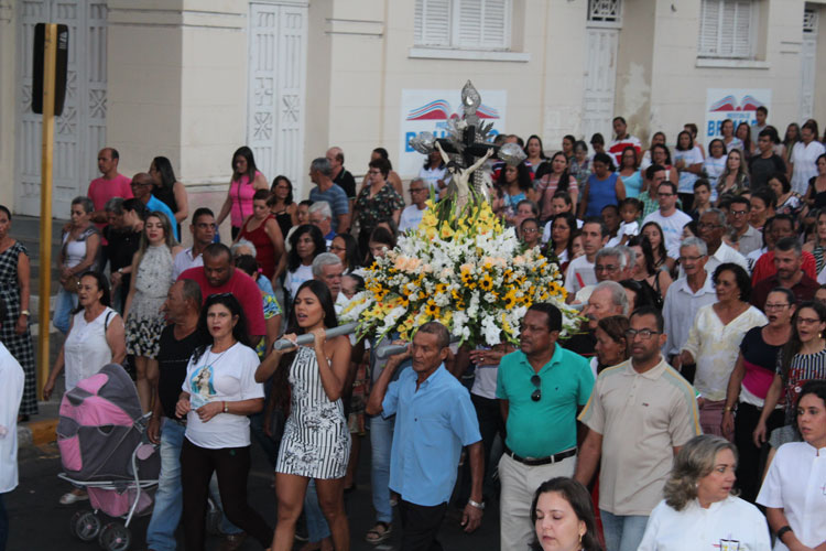 Católicos celebram o Bom Jesus em Brumado