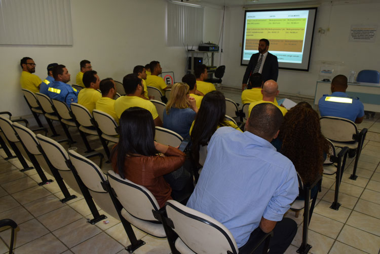 SMTT promove semana de atualização dos agentes de trânsito em Brumado