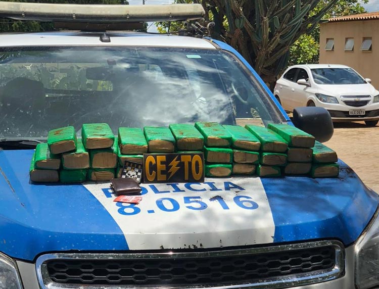 Euclides da Cunha: Dupla é presa após ser flagrada com 60 kg de maconha em moto