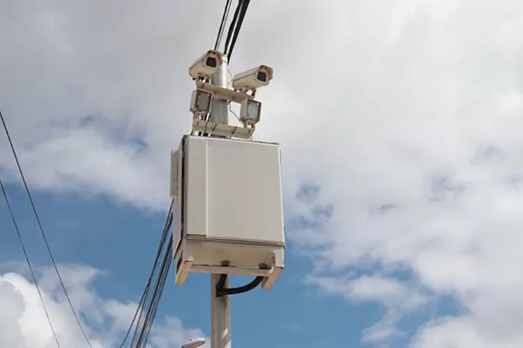 Com apenas um mês de funcionamento, radares já registraram milhares de multas em Brumado