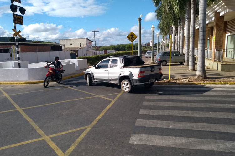 Nova sinalização deixa condutores confusos na região do SAC em Brumado