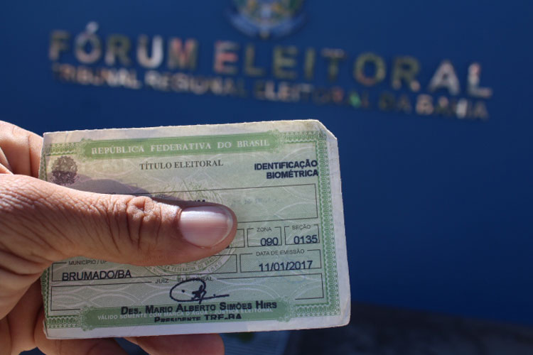 10 mil eleitores da zona eleitoral de Brumado estão com os títulos cancelados