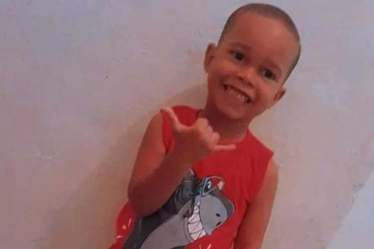 Menino de 5 anos morre após ser baleado em Mairi