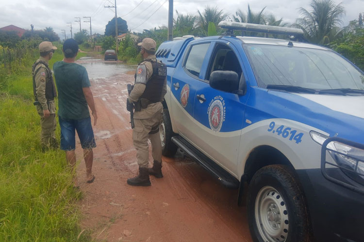 PM monitora áreas de risco na região de Livramento de Nossa Senhora e mobiliza campanha solidária