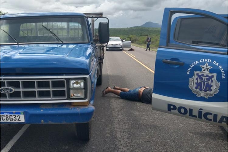 Brumado: Polícia Civil prende suspeitos com caminhão furtado em Ilhéus