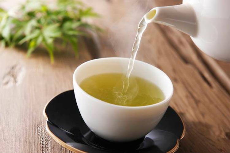 Chá verde: 3 xícaras por semana reduzem o risco de derrame, mostra estudo